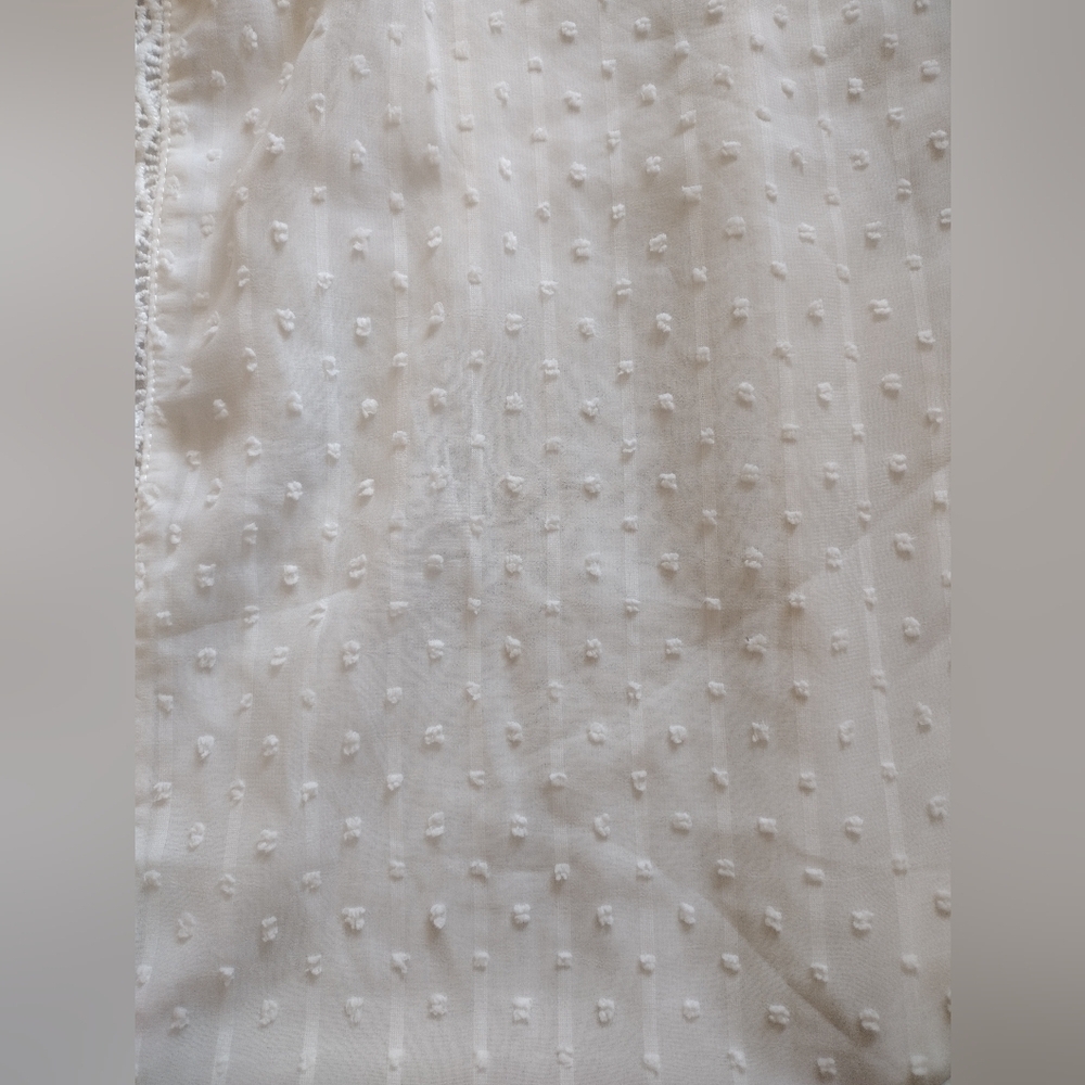 Ivory Lace Trim Top Large NWOT - Picture 8 of 12